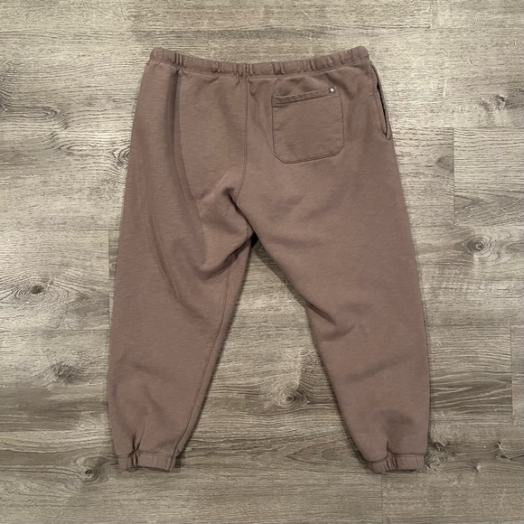 FIGS Off Shift Slim Jogger Sweatpants & Off Shift Hoodie Sweatshirt (Dark Fawn) - Picture 6 of 8